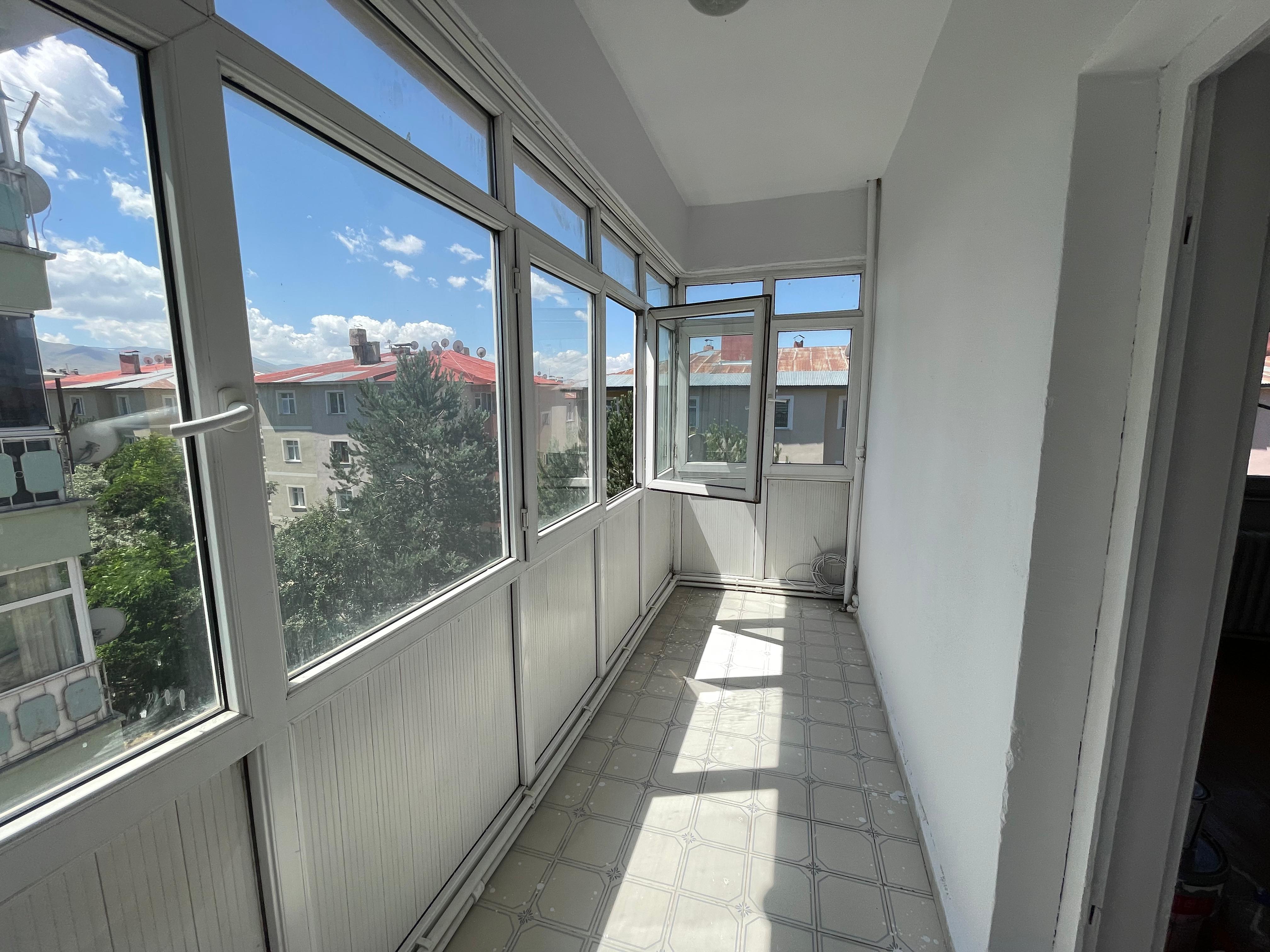 DADAŞKENT'TE KİRALIK FIRSAT DAİRE